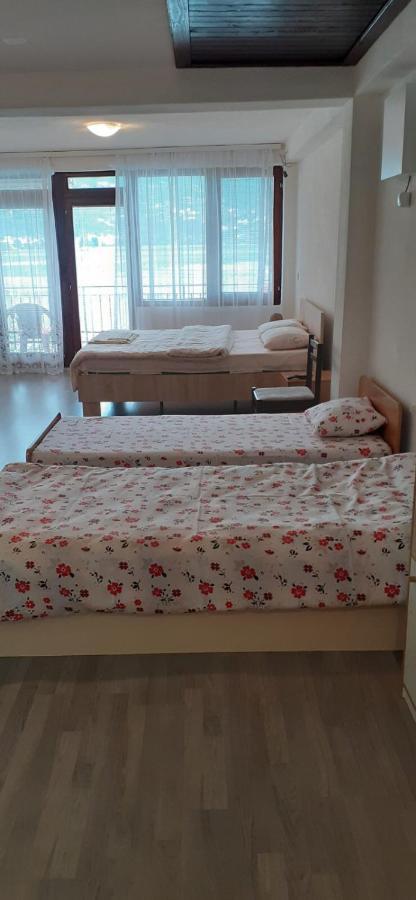 Beachfront Apartments Grunche Ohrid Kültér fotó